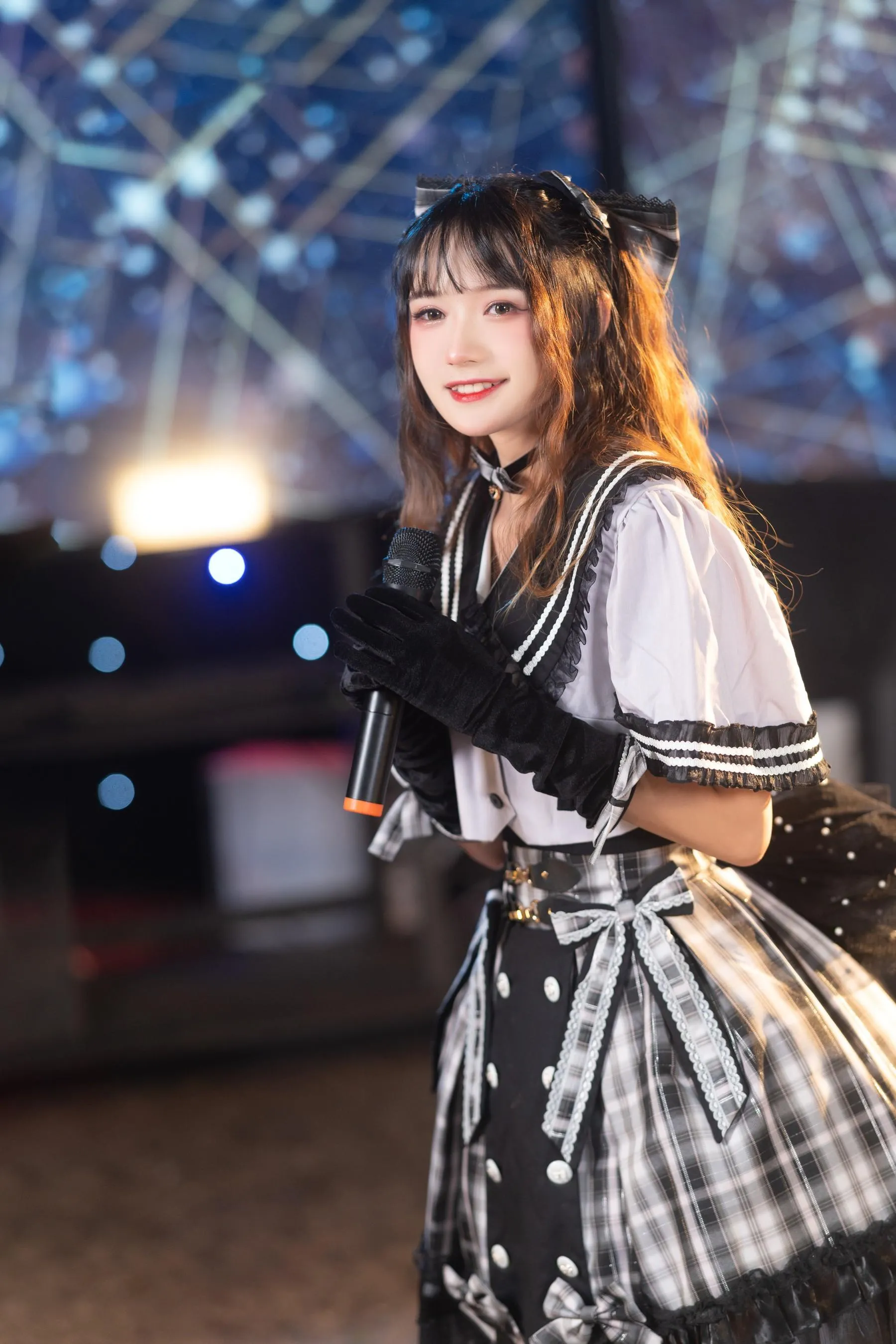 [YITUYU艺图语]2022.07.17 和我一起吧 兔子Zzz不吃胡萝卜 [22P]插图7